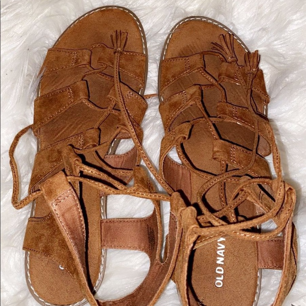 old navy sandals